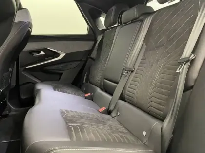 Photo 14 Peugeot 3008  Electrique 210 ch 73 kWh