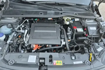Photo 40 Peugeot 208  Electrique 50 kWh 136ch