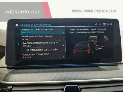 Photo 24 BMW Serie 5 Touring 530e TwinPower Turbo xDrive 292 ch BVA8