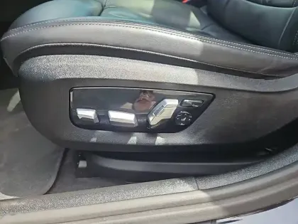 Photo 30 BMW Serie 5 Touring 530e TwinPower Turbo xDrive 292 ch BVA8