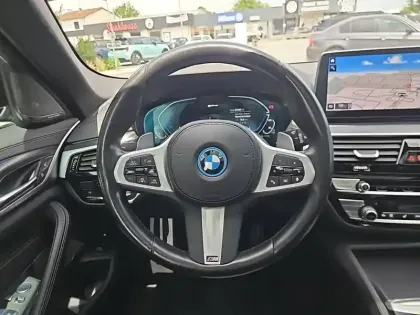 Photo 5 BMW Serie 5 Touring 530e TwinPower Turbo xDrive 292 ch BVA8