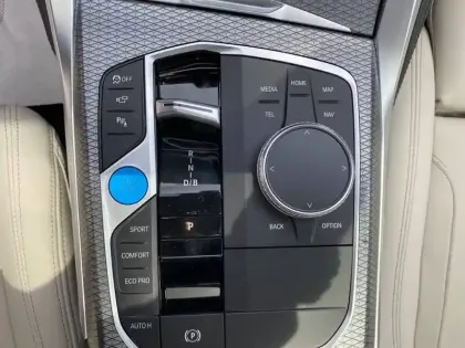 Photo 11 BMW I4  eDrive35 286 ch BVA
