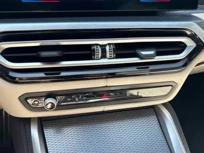 Photo 43 BMW I4  eDrive35 286 ch BVA