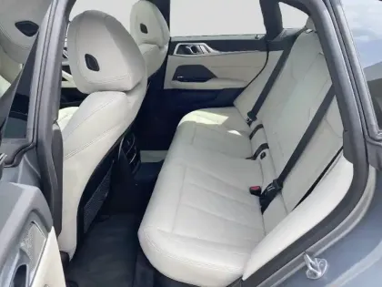 Photo 12 BMW I4  eDrive35 286 ch BVA