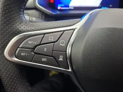 Photo 43 Renault Symbioz  E-Tech full hybrid 145