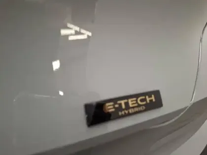 Photo 9 Renault Symbioz  E-Tech full hybrid 145