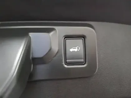 Photo 12 Renault Symbioz  E-Tech full hybrid 145
