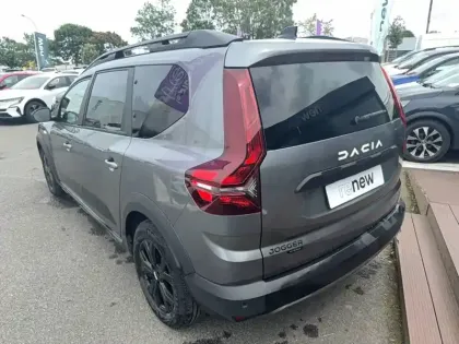 Photo 17 Dacia Jogger  Hybrid 140 7 places