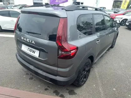 Photo 16 Dacia Jogger  Hybrid 140 7 places