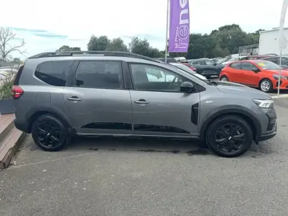 Photo 12 Dacia Jogger  Hybrid 140 7 places