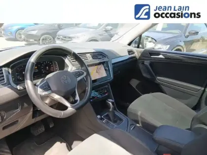 Photo 10 Volkswagen Tiguan  2.0 TDI 150ch DSG7