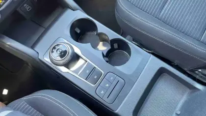 Photo 9 Ford Kuga  2.5 Duratec 190 ch FlexiFuel FHEV E85 Powershift