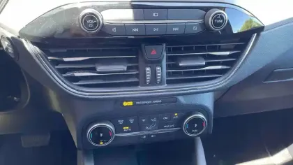 Photo 8 Ford Kuga  2.5 Duratec 190 ch FlexiFuel FHEV E85 Powershift