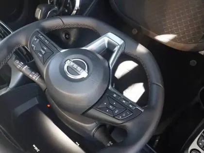 Photo 7 Nissan Juke  HYBRID 143
