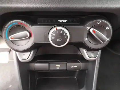 Photo 24 Kia Picanto  1.0 DPi 67ch BVM5