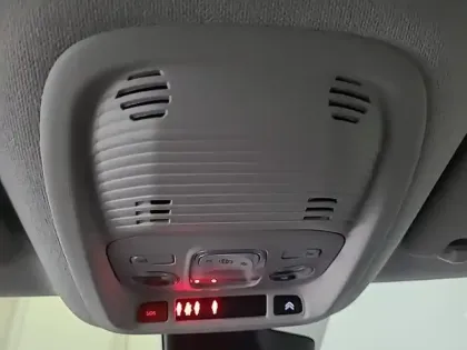 Photo 15 Citroën C3 Aircross  PureTech 110 S&S BVM6