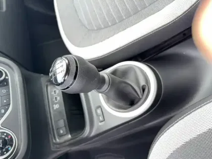 Photo 12 Renault Twingo  III SCe 65 - 21