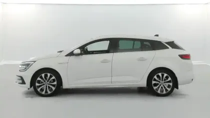 Photo 10 Renault Megane  IV Estate TCe 140 EDC