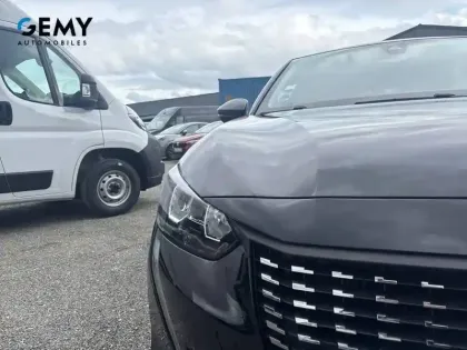 Photo 12 Peugeot 208  PureTech 100 S&S BVM6
