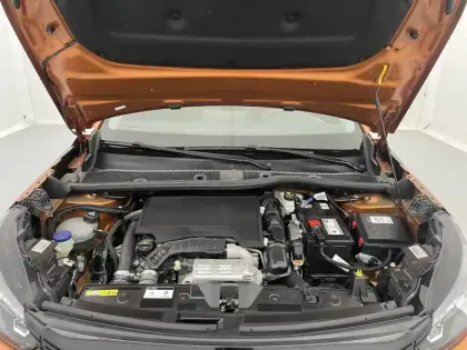 Photo 20 Peugeot 2008  PureTech 100 S&S BVM6