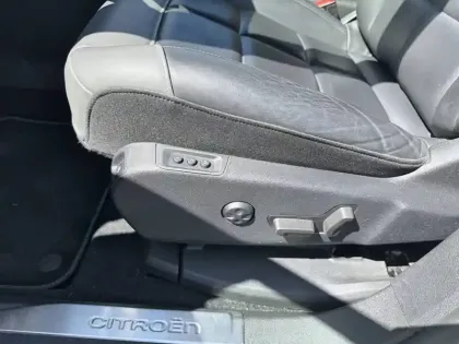 Photo 17 Citroën C5 aircross  Hybride Rechargeable 225 S&S e-EAT8