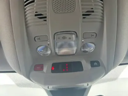 Photo 40 Citroën C5 aircross  Hybride Rechargeable 225 S&S e-EAT8