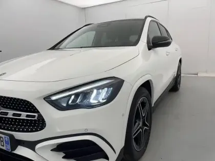Photo 32 Mercedes GLA  200 7G-DCT