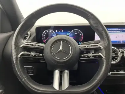 Photo 22 Mercedes GLA  200 7G-DCT