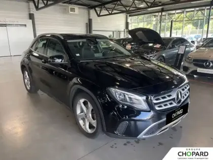 Photo 28 Mercedes GLA  180 7-G DCT