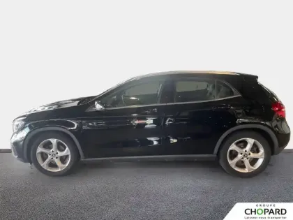 Photo 9 Mercedes GLA  180 7-G DCT
