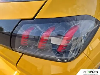 Photo 27 Peugeot 208  PureTech 100 S&S BVM6
