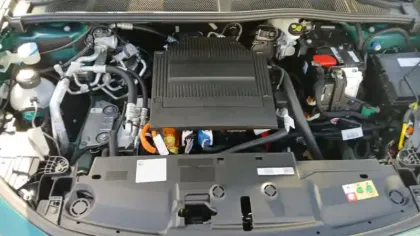 Photo 12 Peugeot 308  Electrique 55 kWh 156ch