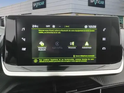 Photo 21 Peugeot 2008  PureTech 130 S&S BVM6 Allure Pack
