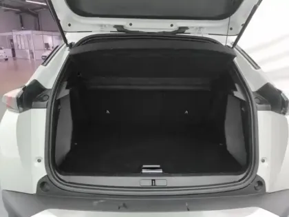 Photo 7 Peugeot 2008  PureTech 130 S&S BVM6 Allure Pack