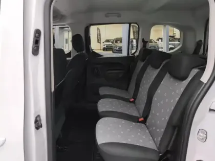 Photo 22 Citroën Berlingo  Taille M BlueHDi 130 S&S BVM6 Shine