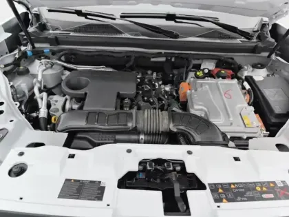 Photo 6 Dacia Duster  Hybrid 140 Journey