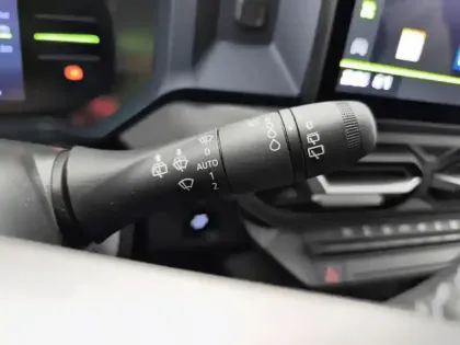 Photo 16 Dacia Duster  Hybrid 140 Journey