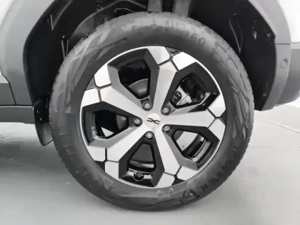 Photo 14 Dacia Duster  Hybrid 140 Journey