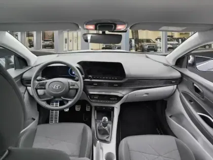 Photo 9 Hyundai Bayon  1.0 T-GDi 100 Hybrid 48V Creative