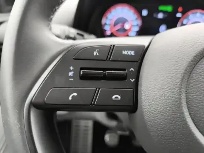 Photo 18 Hyundai Bayon  1.0 T-GDi 100 Hybrid 48V Creative