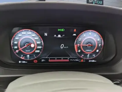 Photo 20 Hyundai Bayon  1.0 T-GDi 100 Hybrid 48V Creative