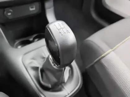 Photo 23 Citroën C3  PureTech 83 ch BVM5 Plus