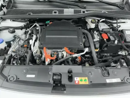 Photo 6 Opel Corsa  Electrique 136 ch & Batterie 50 kWh GS Line