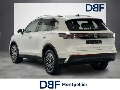 Photo 39 Volkswagen Tiguan NOUVEAU 1.5 EHYBRID 204CH DSG6 EL