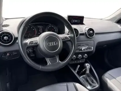 Photo 8 Audi A1 1.4 TFSI 125 S tronic 7 Ambition Luxe