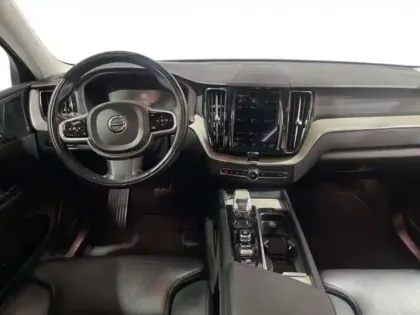 Photo 7 Volvo Xc60 T6 Recharge AWD 253 ch + 87 Geartronic 8 Inscription Luxe