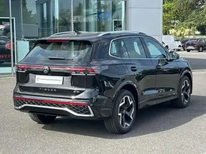 Photo 5 Volkswagen Tiguan NOUVEAU 1.5 EHYBRID 204CH DSG6 R