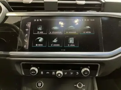 Photo 9 Audi Q3 45 TFSIe 245 ch S tronic 6 S line