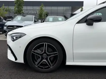 Photo 8 Mercedes CLA  200 d Coupé AMG Line