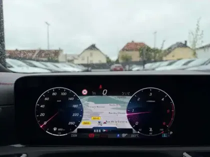 Photo 16 Mercedes CLA  200 d Coupé AMG Line